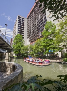 Riverwalk_Exterior_32860